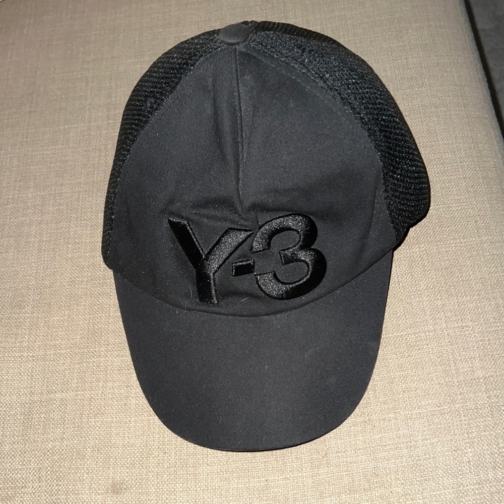 Y-3 Logo Mesh Cap (Snapback)
